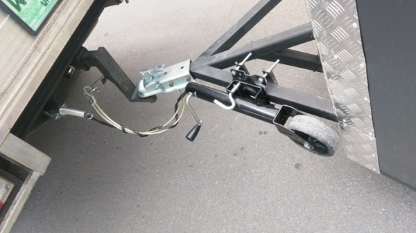 ขายพ่วงตู้ บรรทุกรถมอไซค์โดยเฉพาะครับ ขนาดตู้ กว้าง1.60เมตร ยาว 3เมตร สูง1.80เมตร ขายพ่วงตู้ บรรทุกรถมอไซค์โดยเฉพาะครับ ขนาดตู้ กว้าง1.60เมตร ยาว 3เมตร สูง1.80เมตร