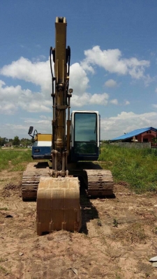 Pc100-5 รถประกอบนอก ช่วงล่างใหญ่เต็ม