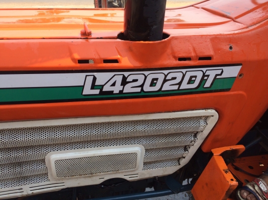 76000ครับ นาทีทอง มาเอาเลย มาก่อนได้ก่อน ช้าอดครับ คูโบต้าL4202DT 42แรง 4WD ตัวเปล่าพร้อมใช้ขายถูกๆครับ
