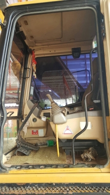 CAT 320B รถสวยสภาพพร้อมใช้งาน เครื่องปั้มดี โซ่ช่วงล่างเต็ม เฟรมสวย แอร์เย็น บูมอามสวย ไฟฟ้าครบ