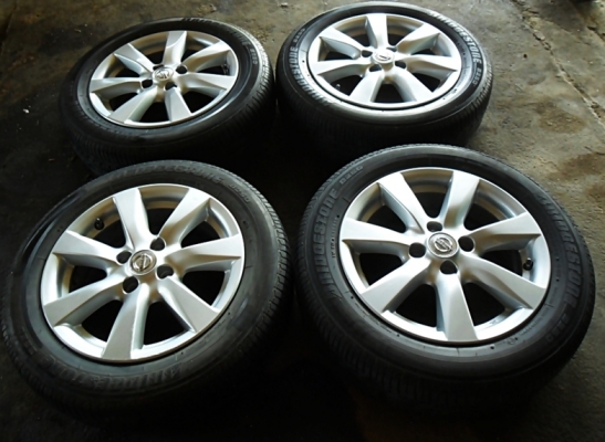 แม็กขอบ15 แท้ 4รู100 ยางบริดสโตน ลงพื้นปี14 ดอกหนา ล้อละ1400