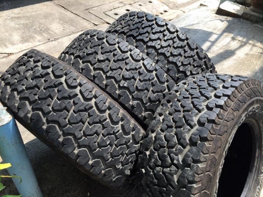 ขาย ยางMaxxis 980 A/T 265/70/16 ปี15 ดอกเต็มมากน้องๆยางใหม่4เส้น