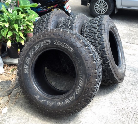 ขาย ยางMaxxis 980 A/T 265/70/16 ปี15 ดอกเต็มมากน้องๆยางใหม่4เส้น