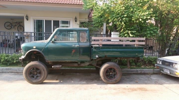 ขายล้อ 5/139 รูจิ๊ป ใส่คาริเบี้ยน วีทาล่า ได้  ขอบ15 กว้าง7.5  พร้อมยางโยโก 215/80/15  สภาพดีครับ