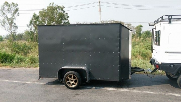 ขายพ่วงตู้ บรรทุกรถมอไซค์โดยเฉพาะครับ ขนาดตู้ กว้าง1.60เมตร ยาว 3เมตร สูง1.80เมตร