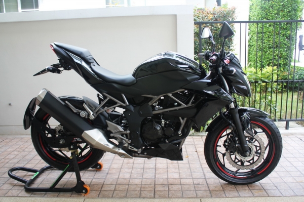 Z250sl (ABS) ปี2015 รถสวยวิ่งน้อย6,000km. สภาพป้ายแดง ราคา 86,500- เท่านั้น!!!!