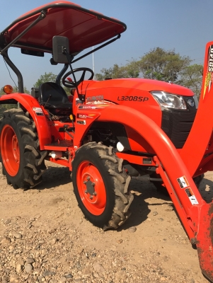 รถไถ L3208SP. ปี58. สีเดิม100\% สภาพเหมือนใหม่