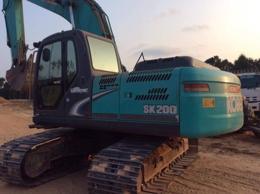 ขาย 1,590,000 KOBELCO sk 200-8 yn 12 super ไฟฟ้าครบ เครื่องดี ปั้มแรง เอวแน่น ช่วงล่างสวย เอกสารแจ้งจำหน่าย(รถอยู่ ระยอง) 090-772-3710 090-772-3708