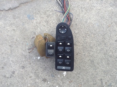 ขายswitchกดกระจกBMW e39