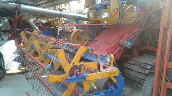 ขาย ศักดิ์พัฒนา SS501 T เครื่อง Isuzu 6HE-1 195 แรง ตัวเดิน 10 เพลาใหญ่ ปั้มไดกิ้น 23 ราคา 380,000 091-0206555 อยู่สุรินทร์ครับ ขาย ศักดิ์พัฒนา SS501 T เครื่อง Isuzu 6HE-1 195 แรง ตัวเดิน 10 เพลาใหญ่ ปั้มไดกิ้น 23 ราคา 380,000 091-0206555 อยู่สุรินทร์ครับ