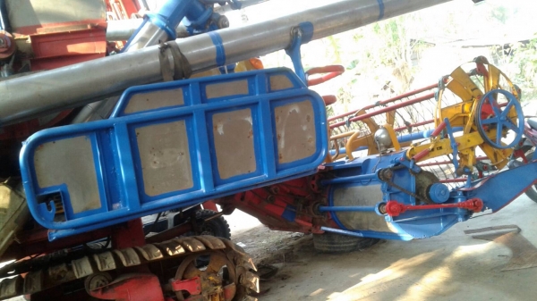 ขาย ศักดิ์พัฒนา SS501 T เครื่อง Isuzu 6HE-1 195 แรง ตัวเดิน 10 เพลาใหญ่ ปั้มไดกิ้น 23 ราคา 380,000 091-0206555 อยู่สุรินทร์ครับ ขาย ศักดิ์พัฒนา SS501 T เครื่อง Isuzu 6HE-1 195 แรง ตัวเดิน 10 เพลาใหญ่ ปั้มไดกิ้น 23 ราคา 380,000 091-0206555 อยู่สุรินทร์ครับ