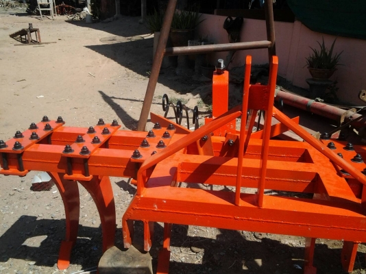 ขายลิปเปอร์ ขาขูดหญ้าในร่องอ้อย ขายลิปเปอร์ ขาขูดหญ้าในร่องอ้อย