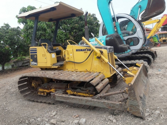 ขายKOMATSU D20PL-7E  มาใหม่  เก่าญี่ปุ่นแท้  สภาพสวยมาๆๆ  3,XXX  ชั่วโมง  แทรค  70  เอกสารอินวอย  ลองระบบกันได้ทุกวัน  โทร  089-3818694  ดวงนภา