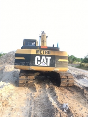 รถแมคโค CAT 320 พร้อมใช้งาน