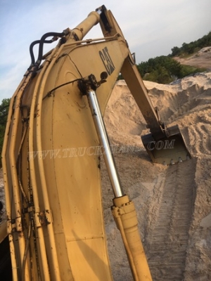 รถแมคโค CAT 320 พร้อมใช้งาน รถแมคโค CAT 320 พร้อมใช้งาน