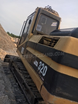 รถแมคโค CAT 320 พร้อมใช้งาน