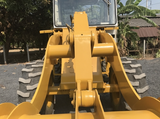 ขายรถตักล้อยาง KOMATSU 510 รถเก่าใน สภาพสวยๆ พร้อมใช้ สนใจติดต่อ 081-9485494