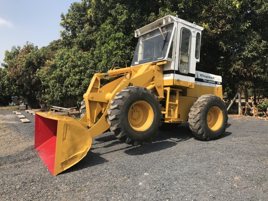 ขายรถตักล้อยาง KOMATSU 510 รถเก่าใน สภาพสวยๆ พร้อมใช้ สนใจติดต่อ 081-9485494