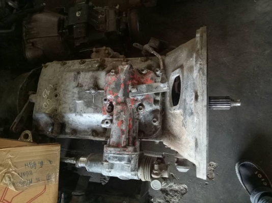 ขายเกียร์UDตารางพร้อมใช้มีพาวเวอร์ชิฟและเกียร์ฝาก