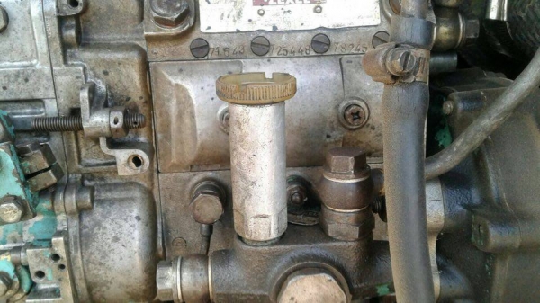 แบ็คโฮ KOBELCO รุ่นมาร์คไฟว์ 120-5