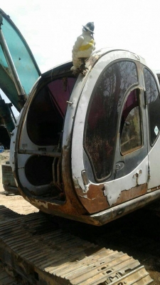 แบ็คโฮ KOBELCO รุ่นมาร์คไฟว์ 120-5