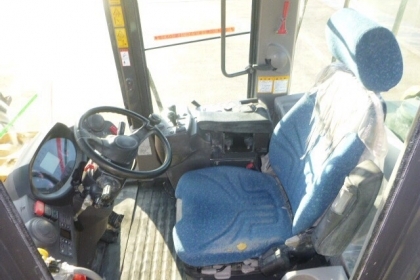 ขาย TCM ZW220 ปี2012 นำเข้าจากญี่ปุ่น ราคาถูก โทร.090-986-2521 อ๊อบ