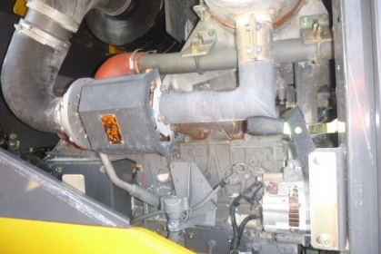 ขาย TCM ZW220 ปี2012 นำเข้าจากญี่ปุ่น ราคาถูก โทร.090-986-2521 อ๊อบ