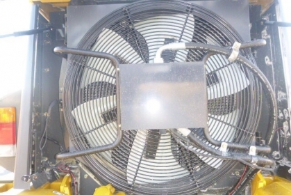 ขาย TCM ZW220 ปี2012 นำเข้าจากญี่ปุ่น ราคาถูก โทร.090-986-2521 อ๊อบ