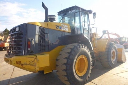 ขาย TCM ZW220 ปี2012 นำเข้าจากญี่ปุ่น ราคาถูก โทร.090-986-2521 อ๊อบ