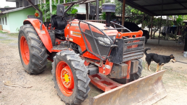 ลดพิเศษ405000..M7040พร้อมอปกรณ์3ชิ้น..เล่มทะเบียนโทรมานะ