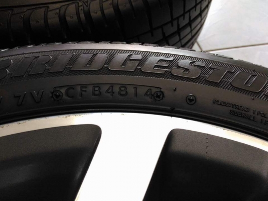 ล้อเง Honda City รุ่น Top ขอบ 16 พร้อมยาง Bridgestone 185 55 16 ปลายปี 14 ยางสวย ล้อสวยเดิมๆ ขายถูกทั้งชุด 4,900.- ใส่ถ่วงฟรี ส่งทั่วไทยค่ะ