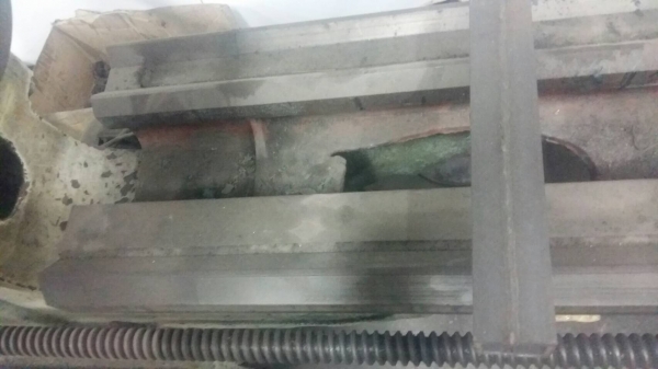 ขายกลึง8ฟุตบูลกาเรียป้อมมีดครบครับพร้อมใช้ราคาพิเศษสุดๆครับ