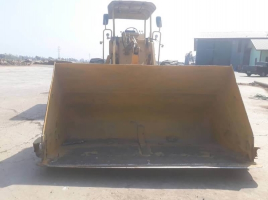 KOMATSU JH63 เอวอ่อน 335,000 บาท เครื่องดี เกียร์ดี ยางสวย ต่อแขน เปิดปาก เอกสารชื้อขาย  รถอยู่ จ.สุพรรณบุรี  โทร 098-1862844 อ๊อฟ 101 ไอดีไลน์ ja5657