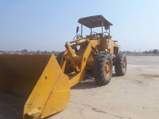 KOMATSU JH63 เอวอ่อน 335,000 บาท เครื่องดี เกียร์ดี ยางสวย ต่อแขน เปิดปาก เอกสารชื้อขาย  รถอยู่ จ.สุพรรณบุรี  โทร 098-1862844 อ๊อฟ 101 ไอดีไลน์ ja5657