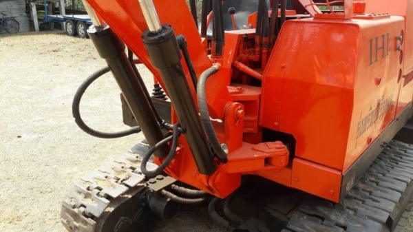 IHI 20-3 ราคา 145,000 บาท เครื่องดี ปั้มดี โช่หนา เอวแน่น เอกสารอินวอยท์  รถอยู่ จ.ร้อยเอ็ด  โทร 098-1862844 อ๊อฟ 101 ไอดีไลน์ ja5657