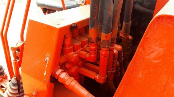 IHI 20-3 ราคา 145,000 บาท เครื่องดี ปั้มดี โช่หนา เอวแน่น เอกสารอินวอยท์  รถอยู่ จ.ร้อยเอ็ด  โทร 098-1862844 อ๊อฟ 101 ไอดีไลน์ ja5657