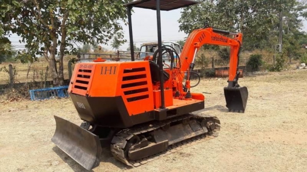 IHI 20-3 ราคา 145,000 บาท เครื่องดี ปั้มดี โช่หนา เอวแน่น เอกสารอินวอยท์  รถอยู่ จ.ร้อยเอ็ด  โทร 098-1862844 อ๊อฟ 101 ไอดีไลน์ ja5657