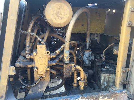 ขายรถแบคโค KOMATSU PC60-3 สะภาพพร้อมใช้ มูมฮาร์มสวย เอวมีขยับนิดหน่อย ราคา280000 สนใจโทร 081-3531946 ลาย (ID)081-3531946 ต่.บางนา