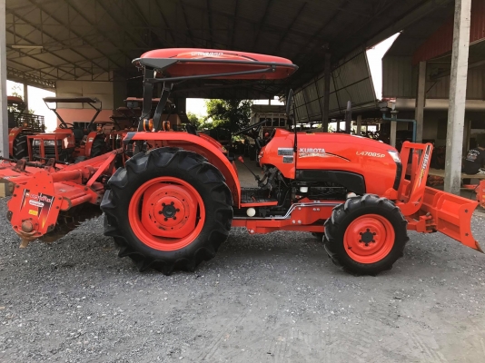 ขายรถไถคูโบต้า L4708Sp 4WD2เพลา ใช้งาน 400 ชั่วโมง สภาพสวยพร้อมใช้ค่ะ พร้อมอุปกรณ์ ใบมีดหน้าและโลเตอร์รีจอบหมุน ราคา 498,000 บาท #พร้อมส่งฟรีถึงบ้าน โทรสอบถามได้เลยค่ะ 081-9136451 ขอดูรูปทาง Line:Bow6451  เครื่องดี เกียร์ดี ยางดีทั้ง 4 เส้น ตรวจเชคเรียบร้