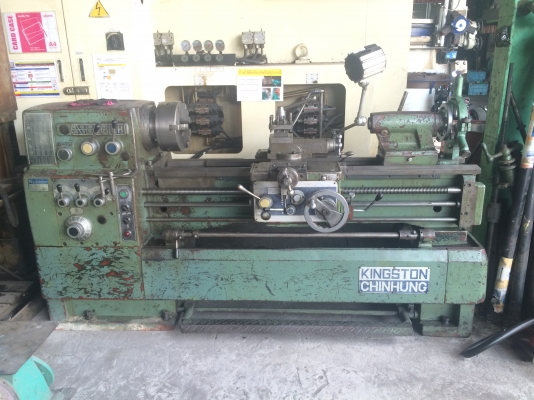 ขายเครื่องกลึง6ฟุต4เพลามีเบรคสามขาครบเครื่องสวยครับราคาเบาๆ