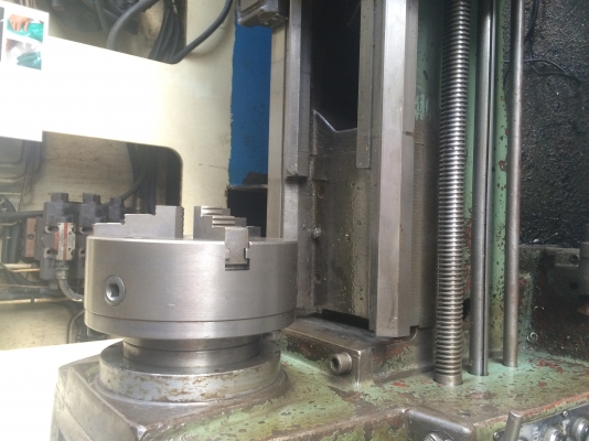 ขายเครื่องกลึง6ฟุต4เพลามีเบรคสามขาครบเครื่องสวยครับราคาเบาๆ