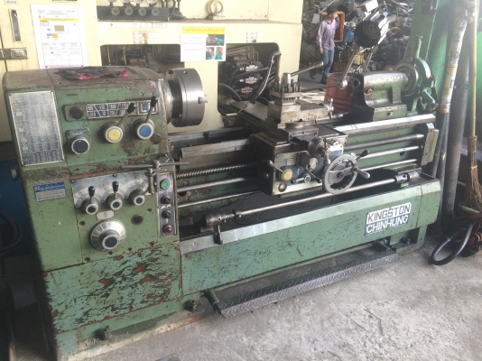 ขายเครื่องกลึง6ฟุต4เพลามีเบรคสามขาครบเครื่องสวยครับราคาเบาๆ