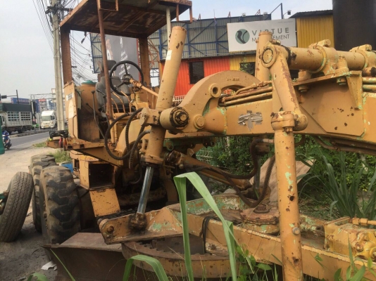 ขายรถเกรด KOMATSU GD37 ราคา 220000