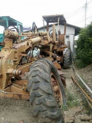 ขายรถเกรด KOMATSU GD37 ราคา 220000
