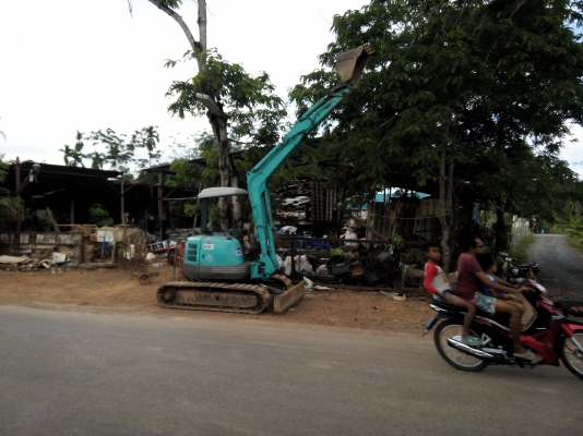 ขายรถแบคโฮ KOBELCO SK40SR ไมล์ 3190 ชม.ราคา 485000