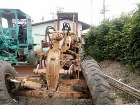 ขายรถเกรด KOMATSU GD37 ราคา 220000
