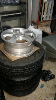 ขายล้อเดิมไททรันราคาถูก ขายล้อเดิมไททรันราคาถูก