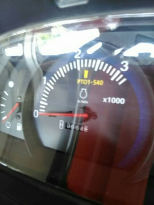 รถไถ 47 SP แรง อุปกร 3 ชิ้น    ยีห้อตราช้าง   รถปี 59    ช.ม 600  นิดฯฯ  พร้อมลุยงาน ราคาเบา ฯ   435000   บาท ทะเบียนพร้อม  ดูรถ อ.หัวตะพาน จ .อุบล   วันทูคอล 098 668-3479 dtac 094 283-9369 สิทธิ์ คับ