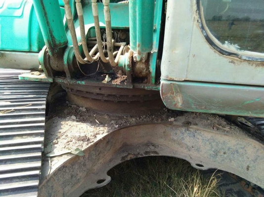 ขาย 1,290,000 KOBELCO sk 200-6 yn 09 ไฟฟ้าครบ เครื่องดี ปั้มแรง เอวแน่น ช่วงล่างเต็ม เล่มทะเบียน รถอยู่ อุทัยธานี 090-772-3710 090-772-3708