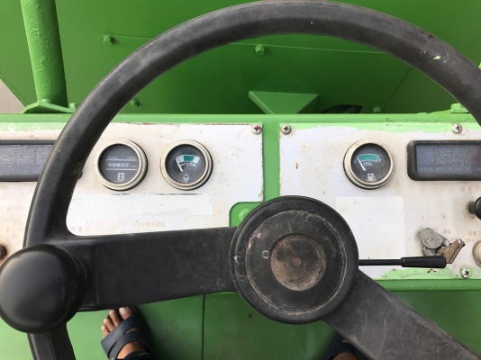 ขายรถบด4ตันKAWASAKIรุ่นkv4A3นำเข้าญี่ปุ่นเอวอ่อนขับ2เพลาเครื่องคูโบต้า4สูบสภาพดีพร้อมใช้งาน